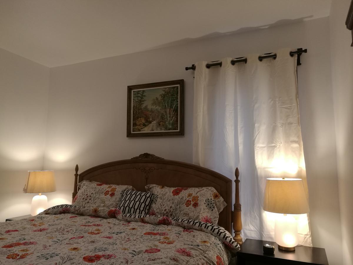 Ambassador'S Inn Next Door Stratford Bagian luar foto